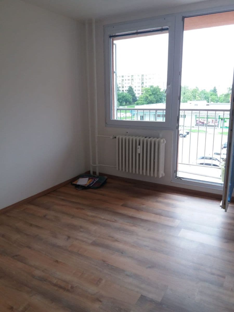 2 bedroom with open-plan kitchen flat to rent, 76 m², Radimovická, Prague, Prague 2 bedroom with open-plan kitchen flat to rent, 76 m², Radimovická, Prague, Prague