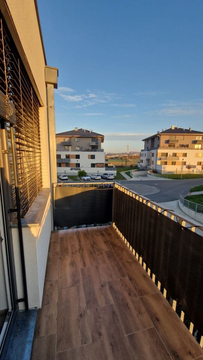 1 bedroom with open-plan kitchen flat to rent, 50 m², Želetická, Prague, Prague 1 bedroom with open-plan kitchen flat to rent, 50 m², Želetická, Prague, Prague