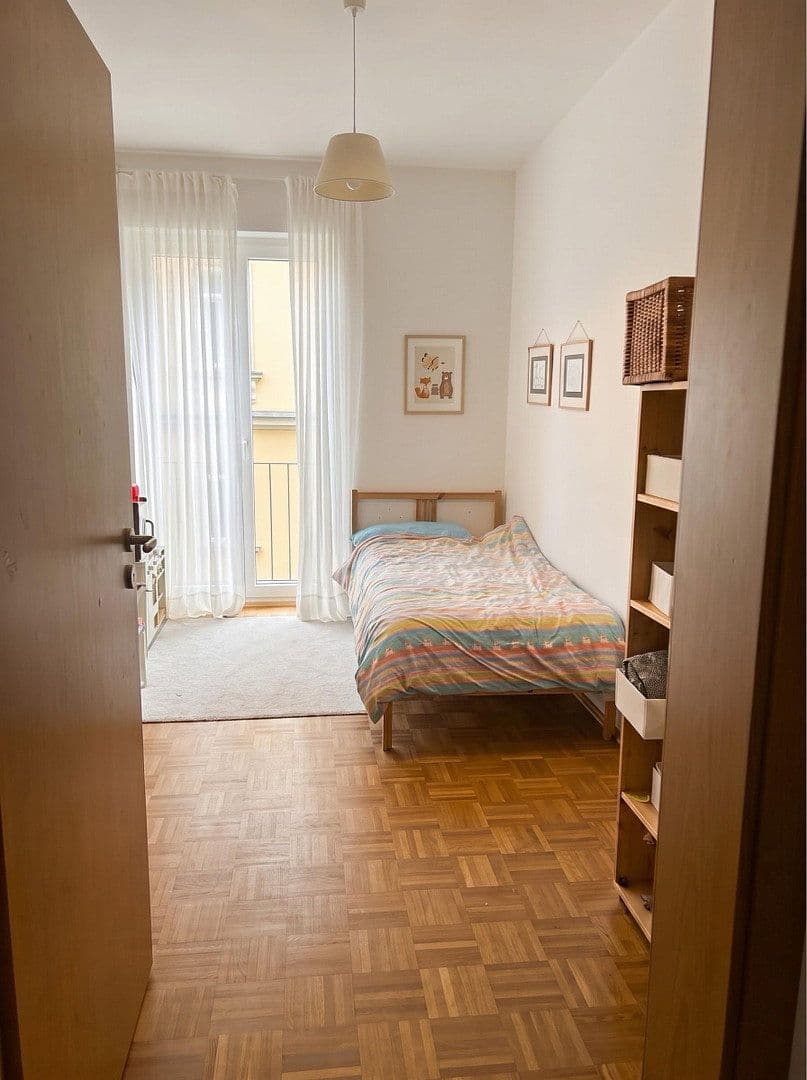 3 bedroom with open-plan kitchen flat for sale, 146 m², Dresden, Saxony 3 bedroom with open-plan kitchen flat for sale, 146 m², Dresden, Saxony