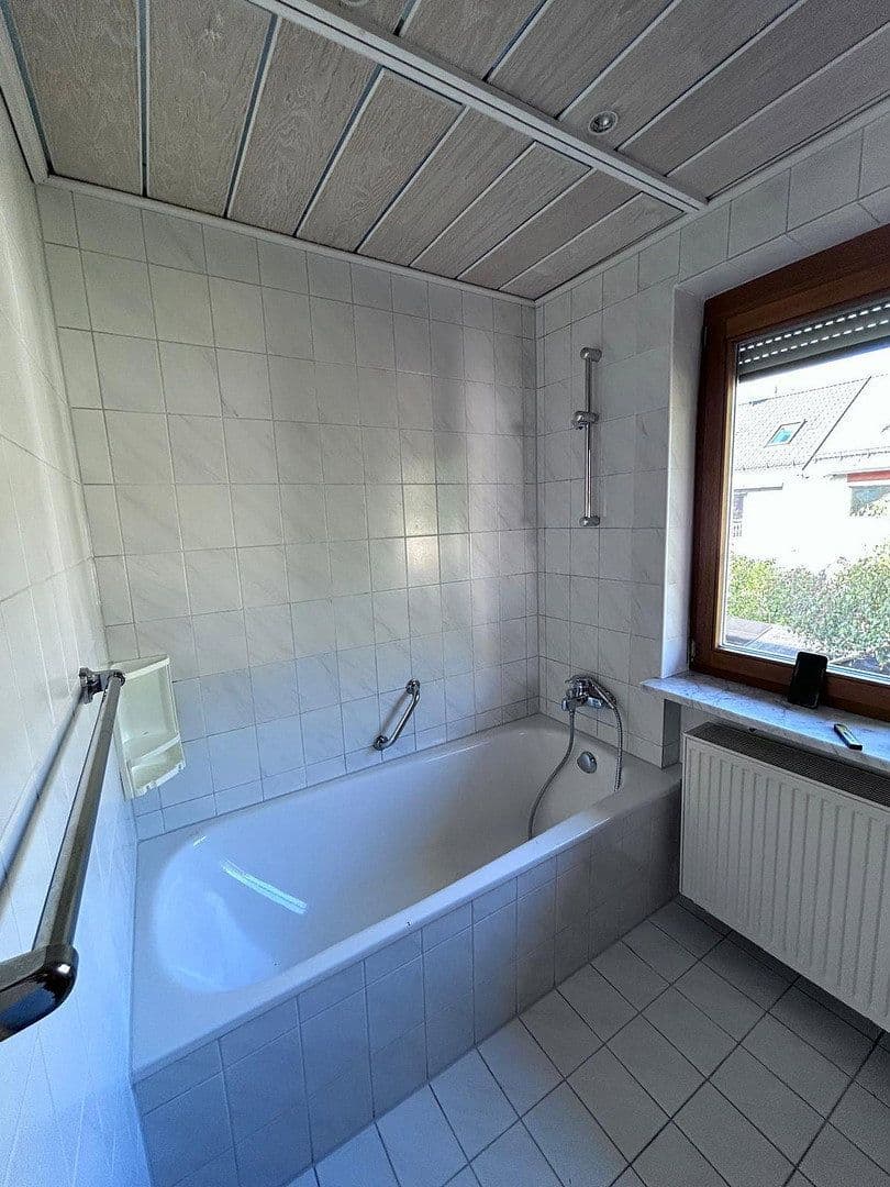 house to rent, 142 m², Blütenstraße 27, Puchheim, Bavaria house to rent, 142 m², Blütenstraße 27, Puchheim, Bavaria