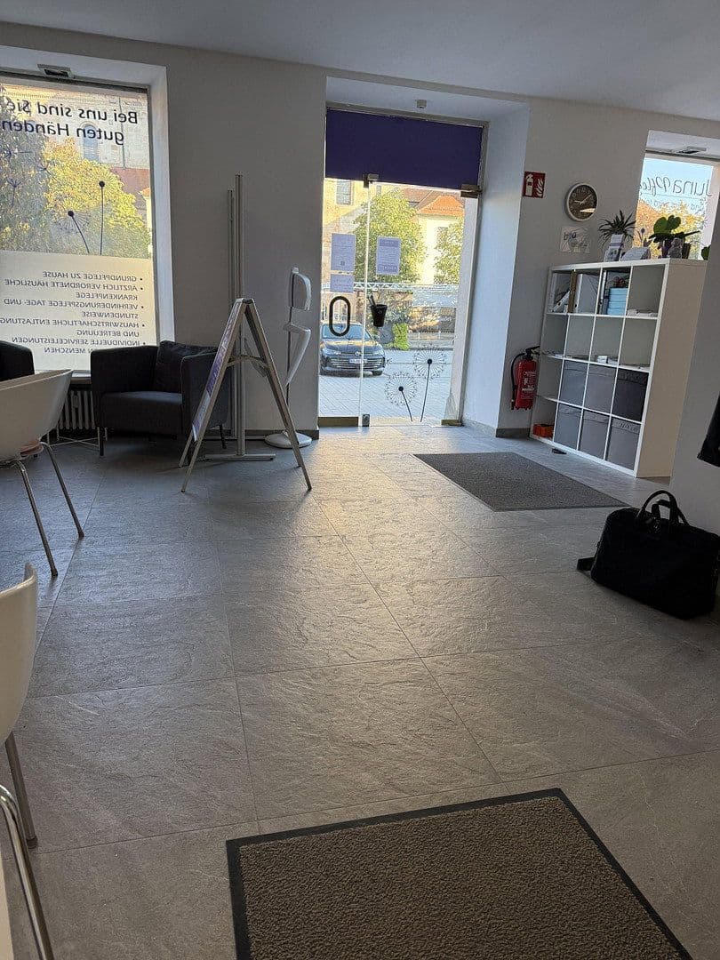 office to rent, 150 m², Marktplatz 18, Ellwangen (Jagst), Baden-Württemberg office to rent, 150 m², Marktplatz 18, Ellwangen (Jagst), Baden-Württemberg