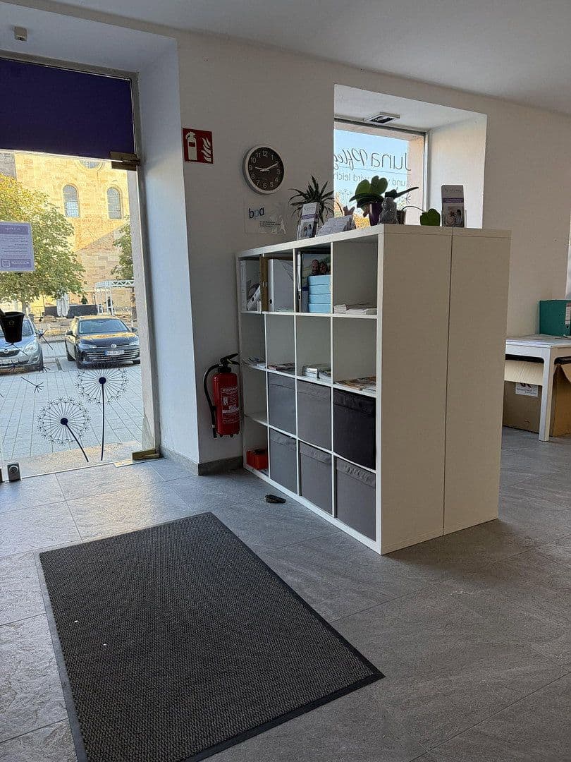 office to rent, 150 m², Marktplatz 18, Ellwangen (Jagst), Baden-Württemberg office to rent, 150 m², Marktplatz 18, Ellwangen (Jagst), Baden-Württemberg