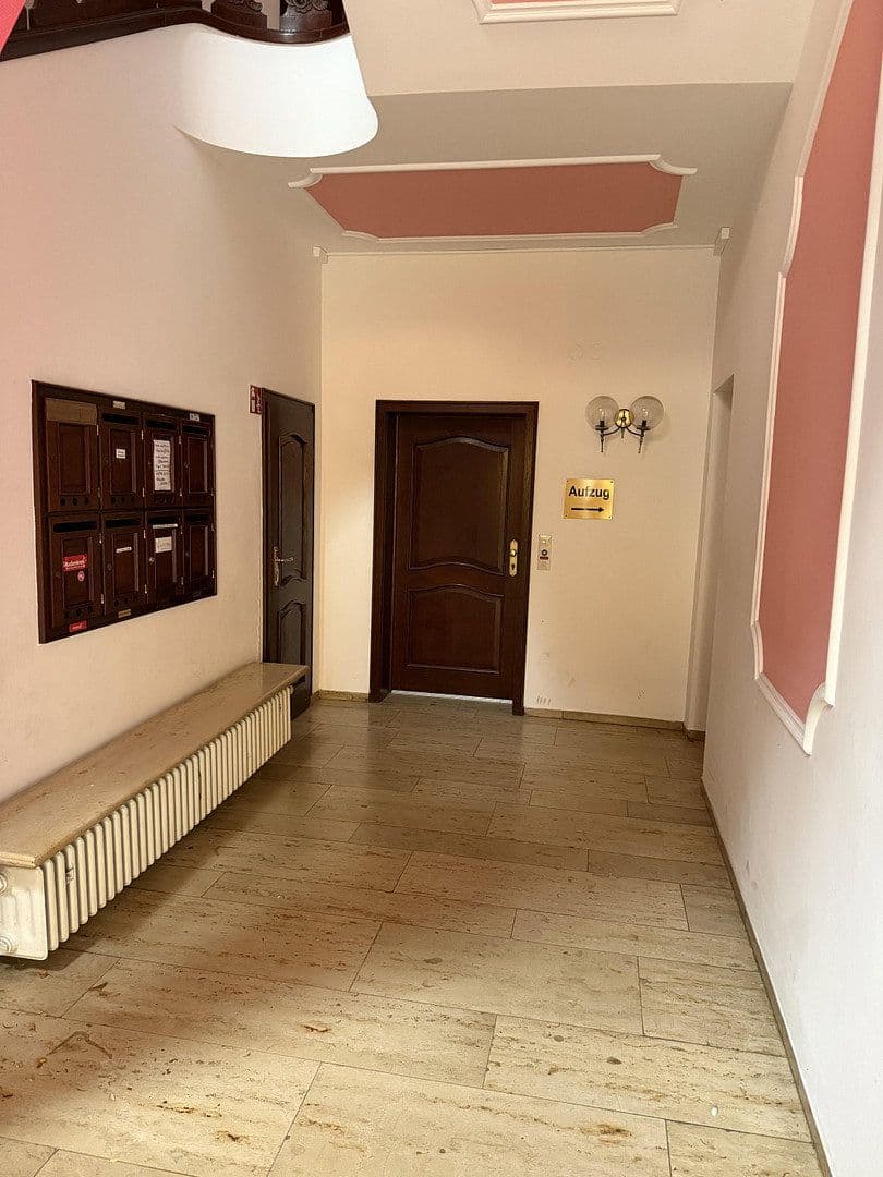 office to rent, 150 m², Marktplatz 18, Ellwangen (Jagst), Baden-Württemberg office to rent, 150 m², Marktplatz 18, Ellwangen (Jagst), Baden-Württemberg