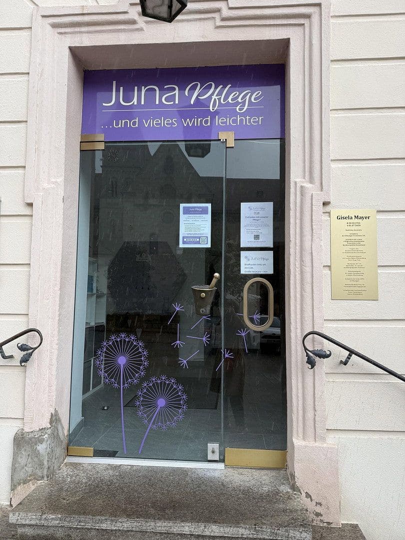 office to rent, 150 m², Marktplatz 18, Ellwangen (Jagst), Baden-Württemberg office to rent, 150 m², Marktplatz 18, Ellwangen (Jagst), Baden-Württemberg