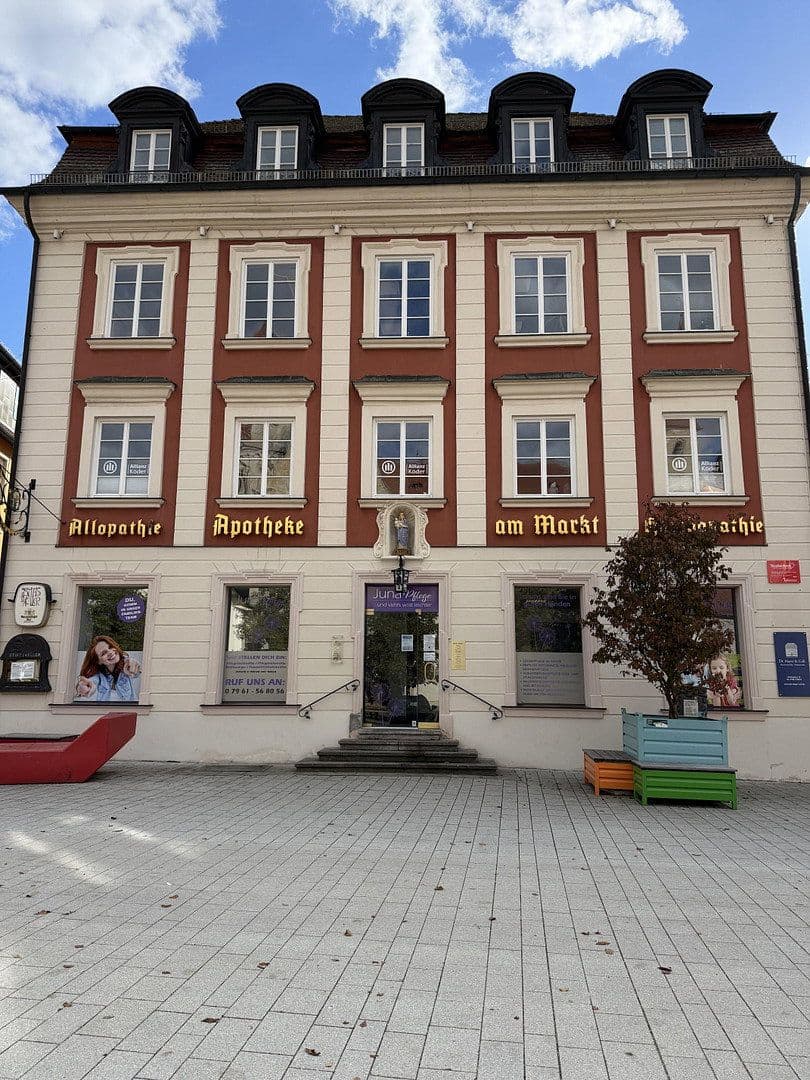 office to rent, 150 m², Marktplatz 18, Ellwangen (Jagst), Baden-Württemberg office to rent, 150 m², Marktplatz 18, Ellwangen (Jagst), Baden-Württemberg
