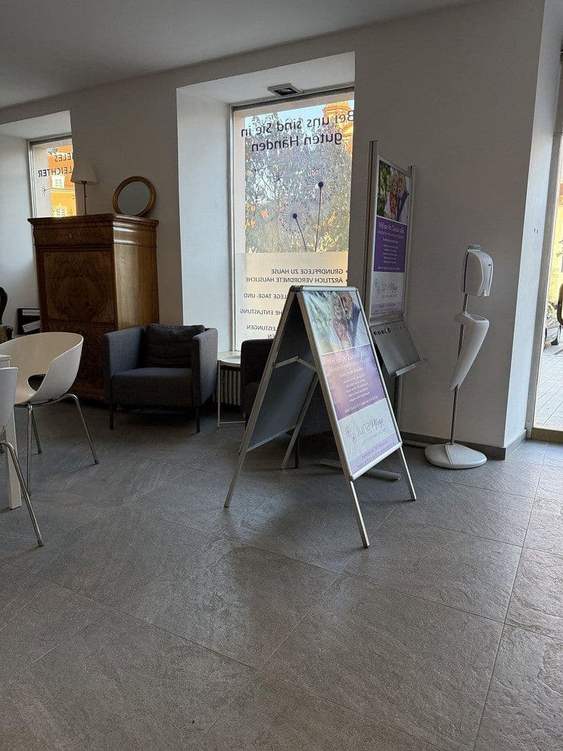 office to rent, 150 m², Marktplatz 18, Ellwangen (Jagst), Baden-Württemberg office to rent, 150 m², Marktplatz 18, Ellwangen (Jagst), Baden-Württemberg