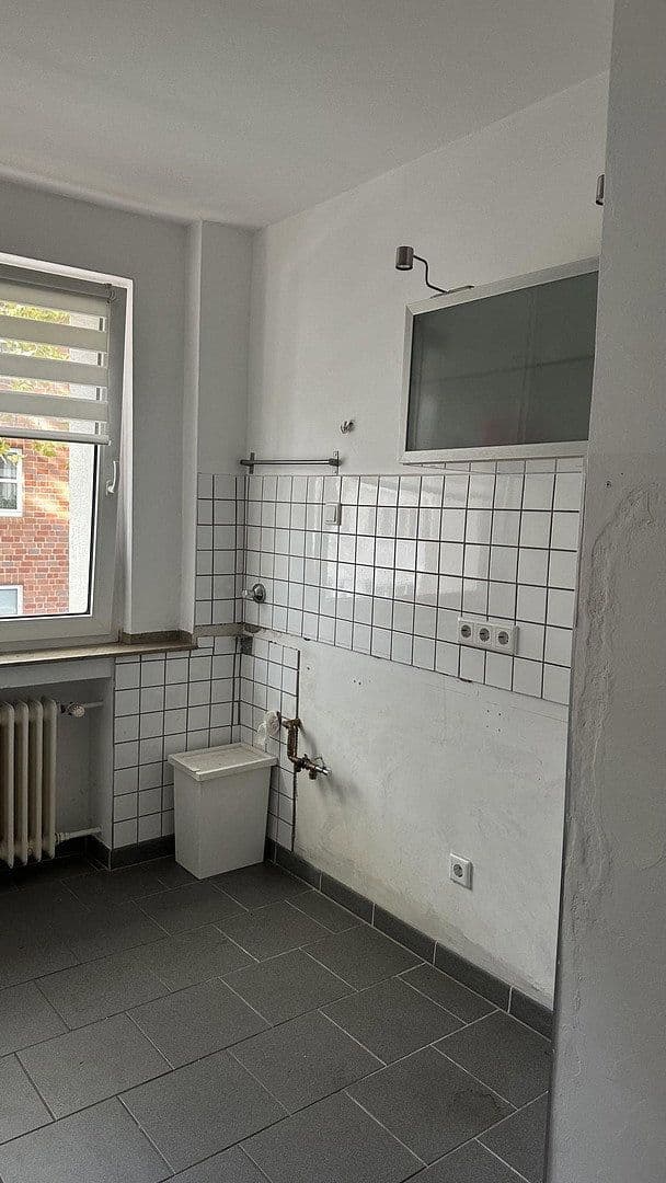 3 bedroom flat to rent, 75 m², Ferdinandstr., Düsseldorf, North Rhine-Westphalia 3 bedroom flat to rent, 75 m², Ferdinandstr., Düsseldorf, North Rhine-Westphalia