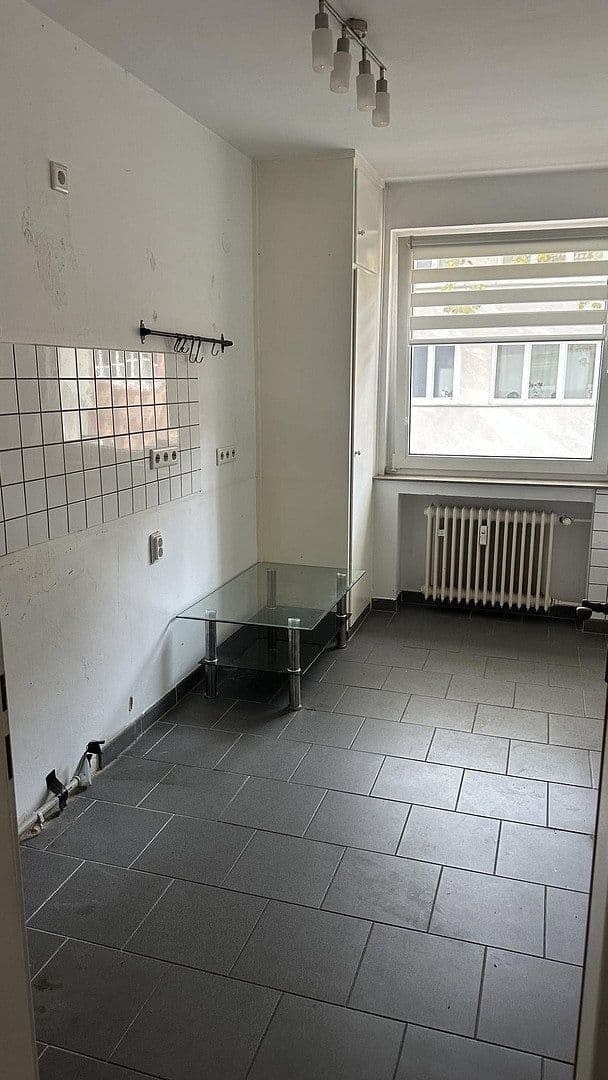 3 bedroom flat to rent, 75 m², Ferdinandstr., Düsseldorf, North Rhine-Westphalia 3 bedroom flat to rent, 75 m², Ferdinandstr., Düsseldorf, North Rhine-Westphalia