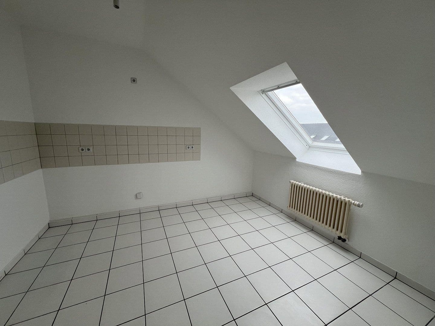 2 bedroom flat to rent, 79 m², Wiederitzscher Straße 11, Leipzig, Saxony 2 bedroom flat to rent, 79 m², Wiederitzscher Straße 11, Leipzig, Saxony