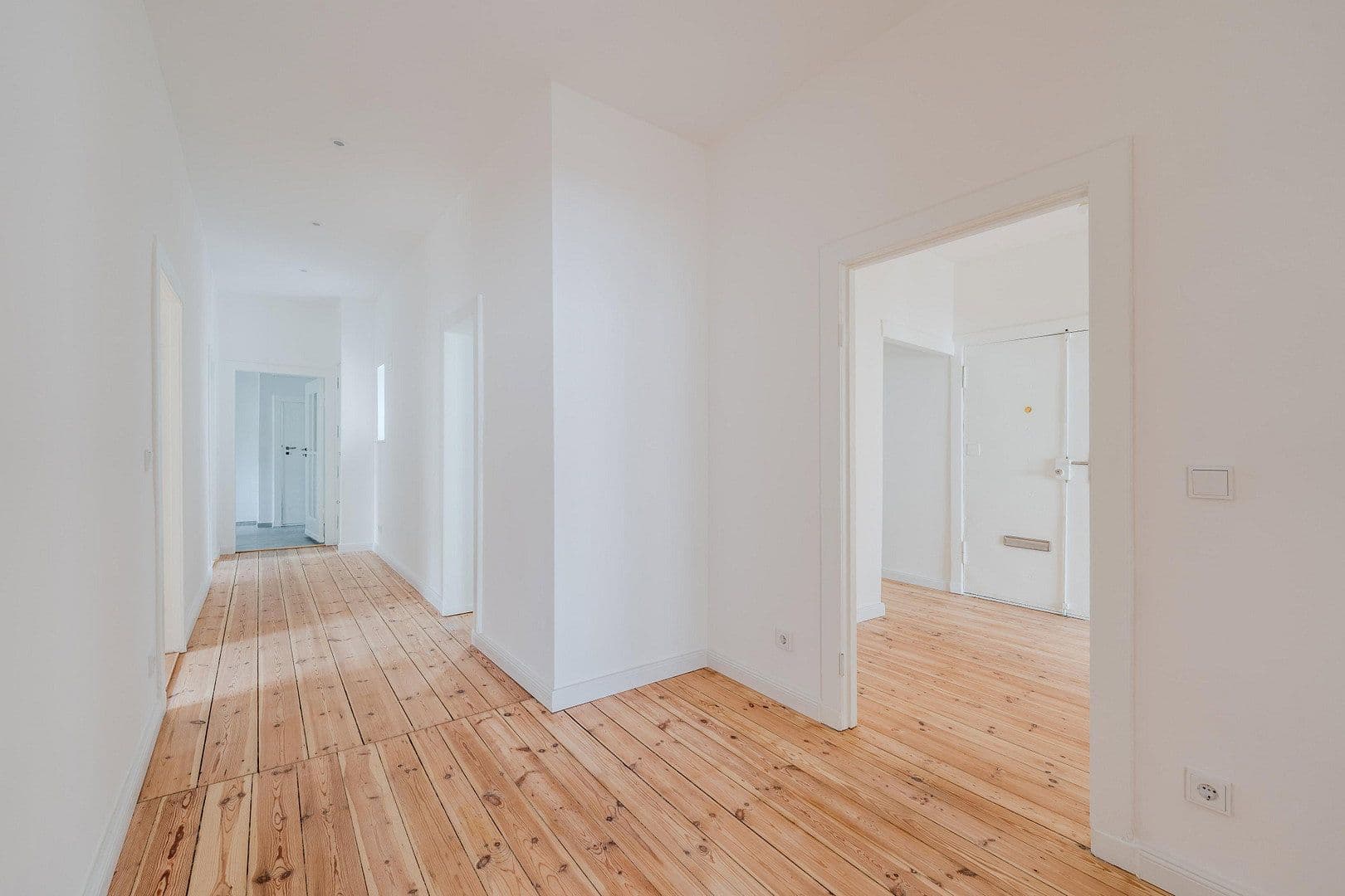 4 bedroom flat for sale, 148 m², Düsseldorfer Str. 35, Berlin, Berlin 4 bedroom flat for sale, 148 m², Düsseldorfer Str. 35, Berlin, Berlin