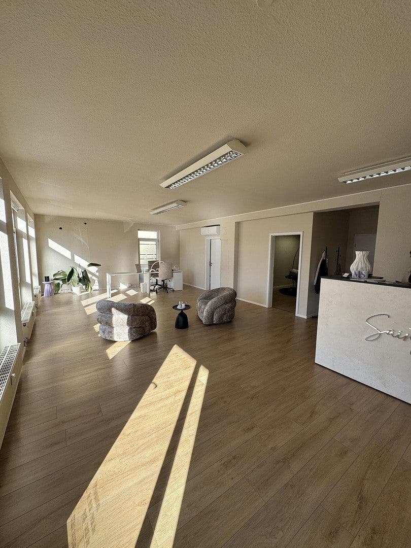 office to rent, 100 m², Sinsheim, Baden-Württemberg office to rent, 100 m², Sinsheim, Baden-Württemberg