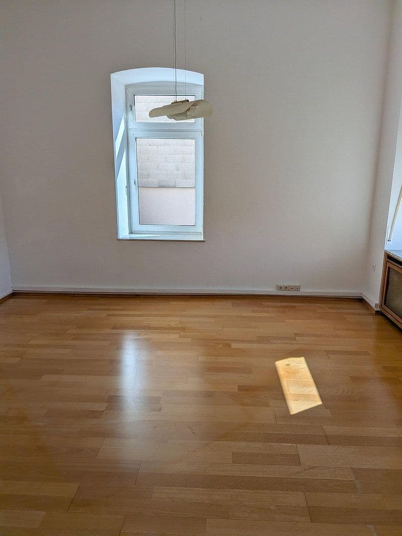 3 bedroom with open-plan kitchen flat to rent, 139 m², Zweibrücker Str. 20, Pirmasens, Rhineland-Palatinate 3 bedroom with open-plan kitchen flat to rent, 139 m², Zweibrücker Str. 20, Pirmasens, Rhineland-Palatinate