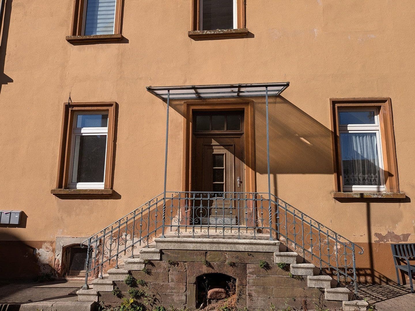 3 bedroom with open-plan kitchen flat to rent, 139 m², Zweibrücker Str. 20, Pirmasens, Rhineland-Palatinate 3 bedroom with open-plan kitchen flat to rent, 139 m², Zweibrücker Str. 20, Pirmasens, Rhineland-Palatinate