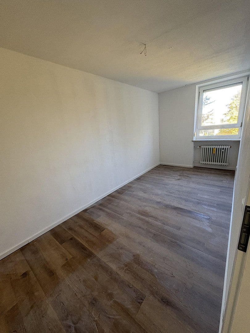 4 bedroom flat to rent, 88 m², Wiesentfelser Straße 72, München, Bavaria 4 bedroom flat to rent, 88 m², Wiesentfelser Straße 72, München, Bavaria