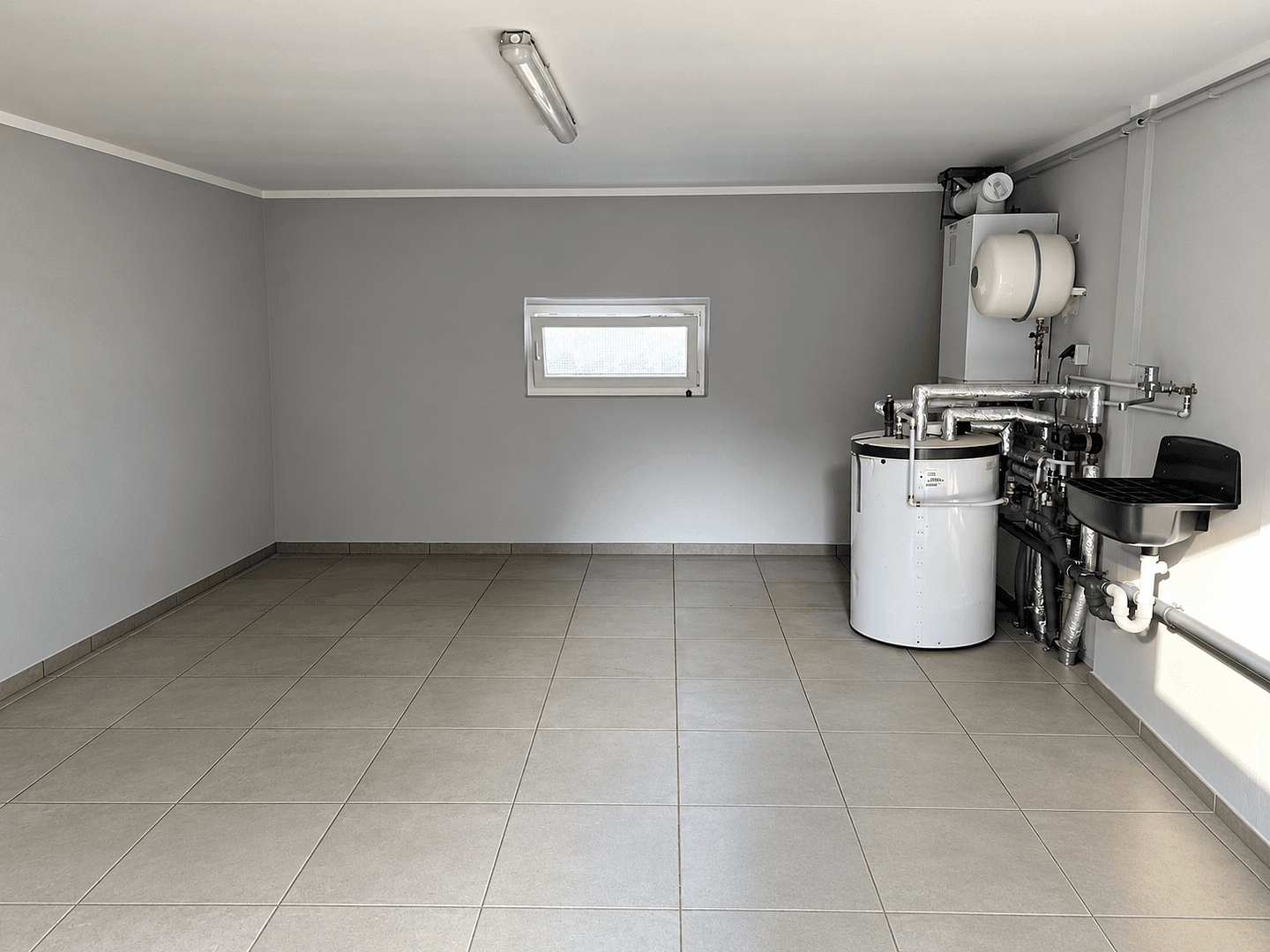 4 bedroom flat to rent, 146 m², Pirnaer Landstr. 183, Dresden, Saxony 4 bedroom flat to rent, 146 m², Pirnaer Landstr. 183, Dresden, Saxony