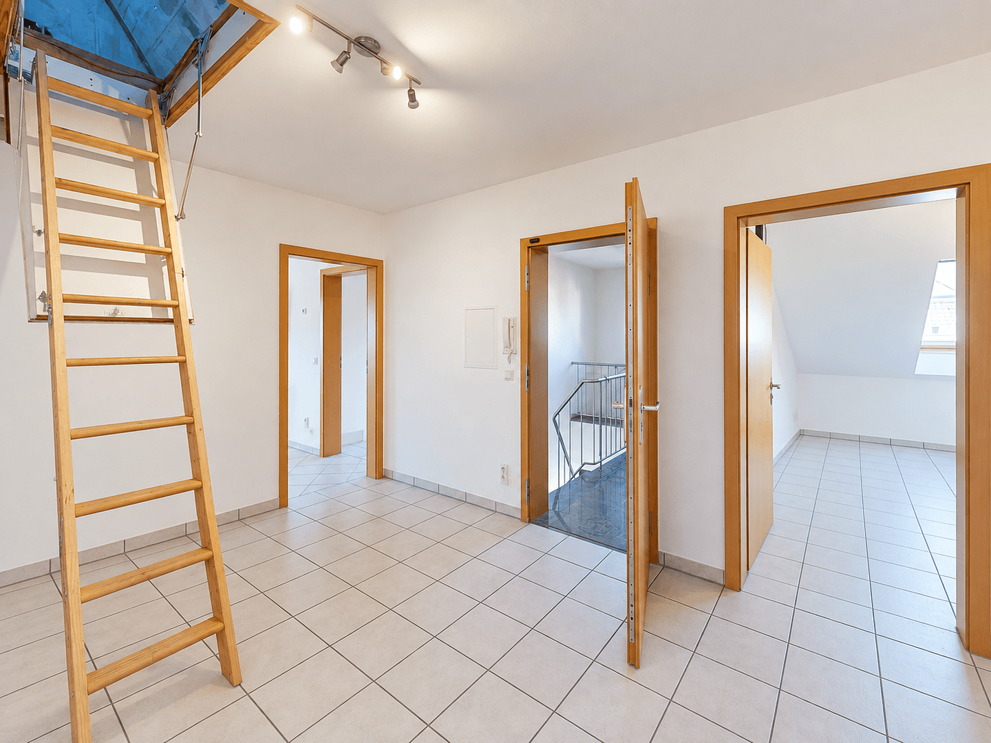 house for sale, 266 m², Duisburg, North Rhine-Westphalia house for sale, 266 m², Duisburg, North Rhine-Westphalia