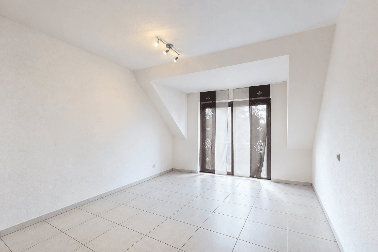 house for sale, 266 m², Duisburg, North Rhine-Westphalia house for sale, 266 m², Duisburg, North Rhine-Westphalia