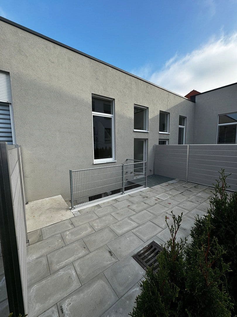 2 bedroom with open-plan kitchen flat to rent, 173 m², Würzburg, Bavaria 2 bedroom with open-plan kitchen flat to rent, 173 m², Würzburg, Bavaria