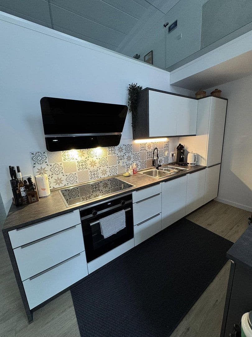 2 bedroom with open-plan kitchen flat to rent, 173 m², Würzburg, Bavaria 2 bedroom with open-plan kitchen flat to rent, 173 m², Würzburg, Bavaria