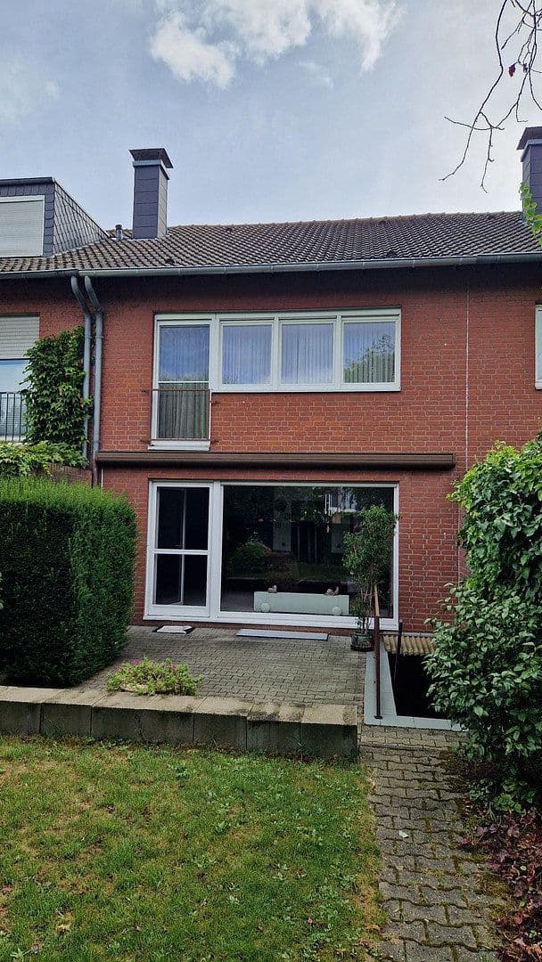 house to rent, 120 m², Düsseldorf, North Rhine-Westphalia house to rent, 120 m², Düsseldorf, North Rhine-Westphalia