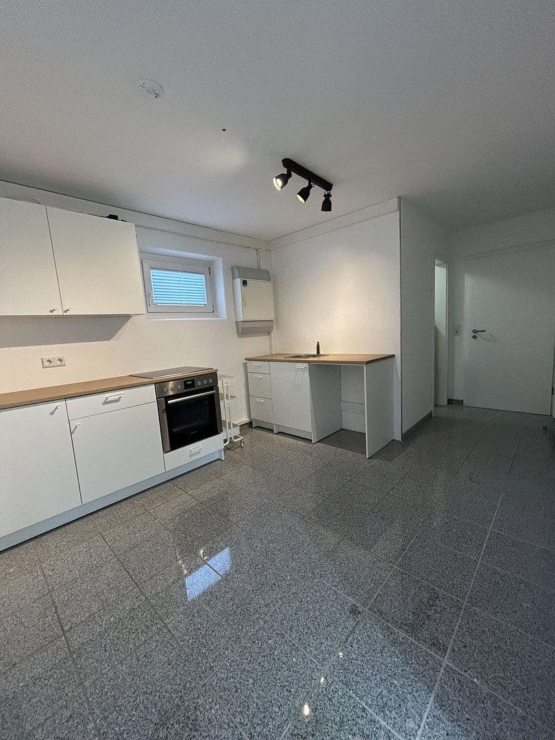 2 bedroom flat to rent, 60 m², Goldbach, Bavaria 2 bedroom flat to rent, 60 m², Goldbach, Bavaria
