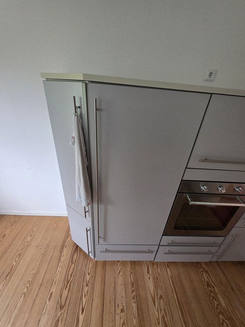 2 bedroom flat to rent, 70 m², Bahnhofstraße 31, Bonn, North Rhine-Westphalia 2 bedroom flat to rent, 70 m², Bahnhofstraße 31, Bonn, North Rhine-Westphalia