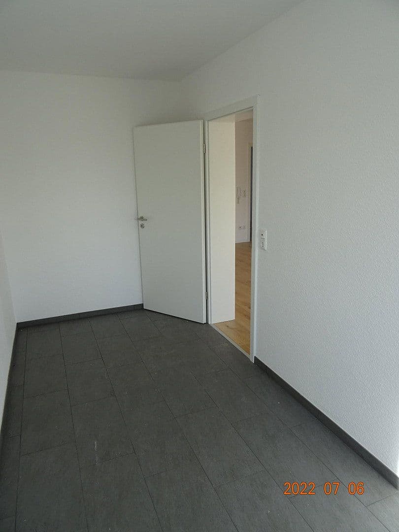 4 bedroom flat to rent, 90 m², Fliederweg 24, Zellingen, Bavaria 4 bedroom flat to rent, 90 m², Fliederweg 24, Zellingen, Bavaria
