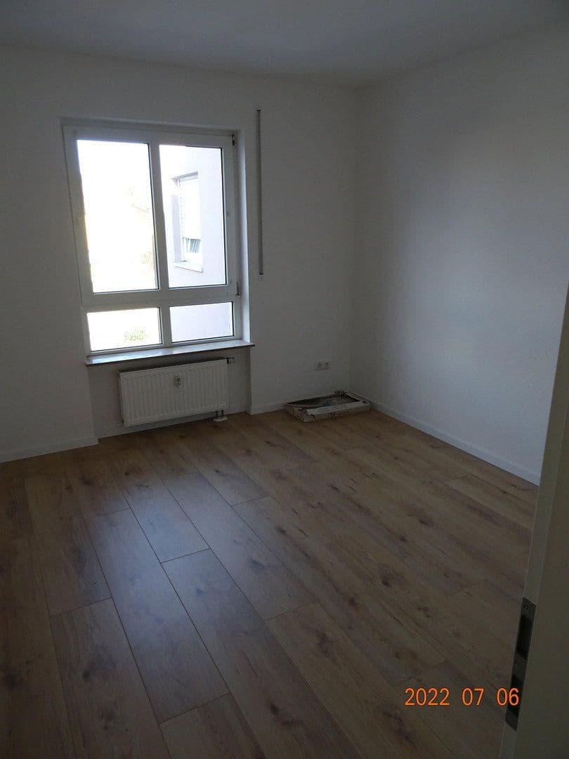 4 bedroom flat to rent, 90 m², Fliederweg 24, Zellingen, Bavaria 4 bedroom flat to rent, 90 m², Fliederweg 24, Zellingen, Bavaria