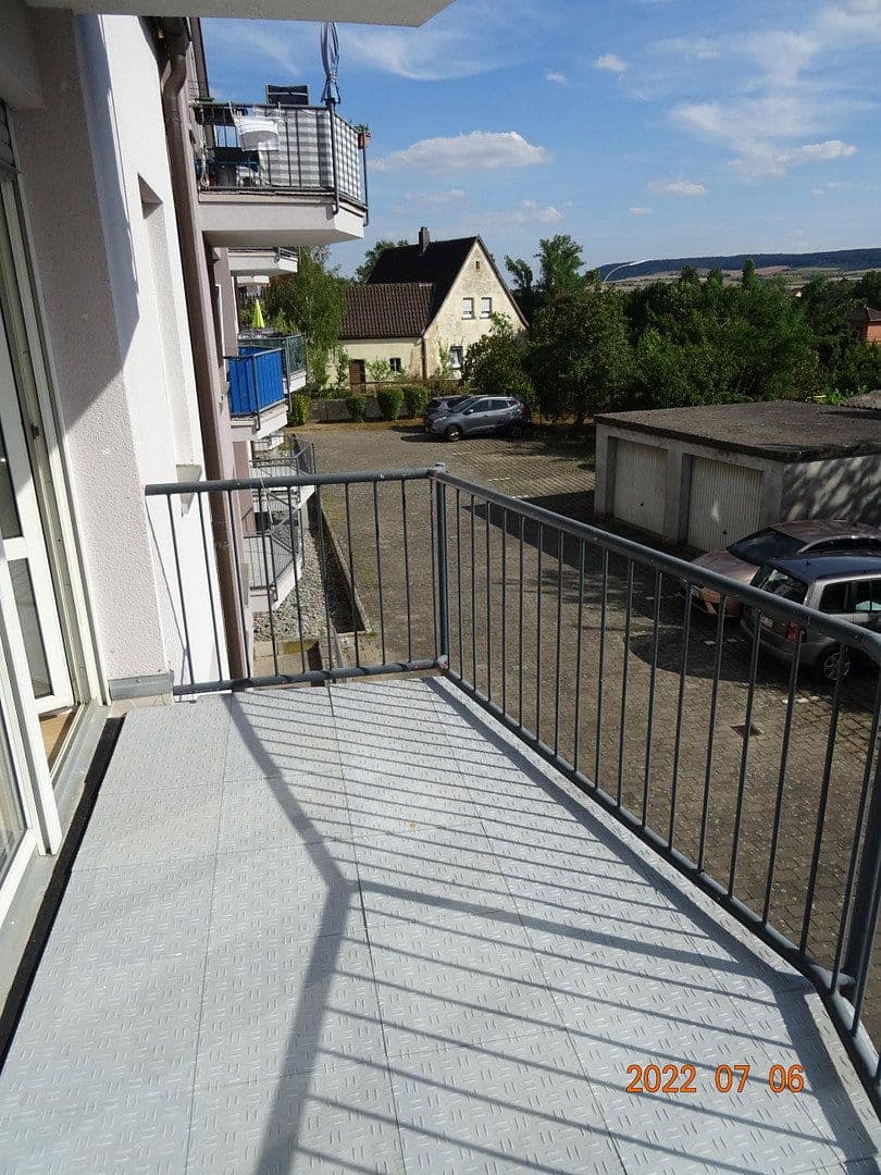 4 bedroom flat to rent, 90 m², Fliederweg 24, Zellingen, Bavaria 4 bedroom flat to rent, 90 m², Fliederweg 24, Zellingen, Bavaria