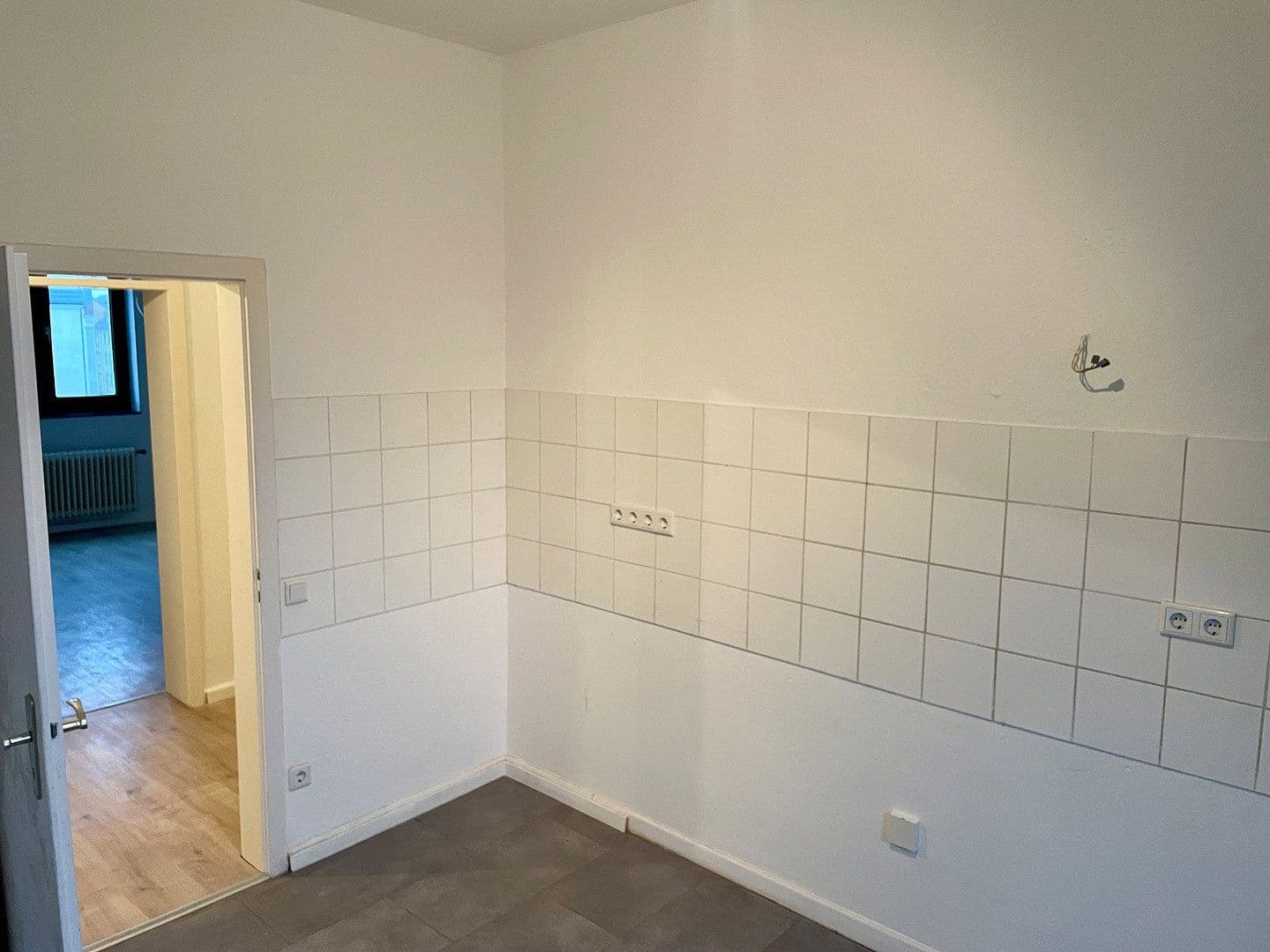 3 bedroom flat to rent, 71 m², Brückenstraße 21, Solingen, North Rhine-Westphalia 3 bedroom flat to rent, 71 m², Brückenstraße 21, Solingen, North Rhine-Westphalia