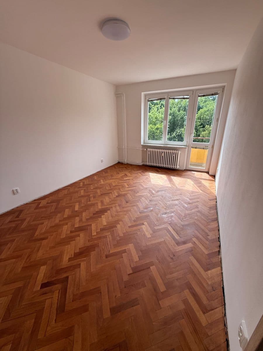 1 bedroom with open-plan kitchen flat to rent, 52 m², Úvoz, Brno, Jihomoravský Region 1 bedroom with open-plan kitchen flat to rent, 52 m², Úvoz, Brno, Jihomoravský Region
