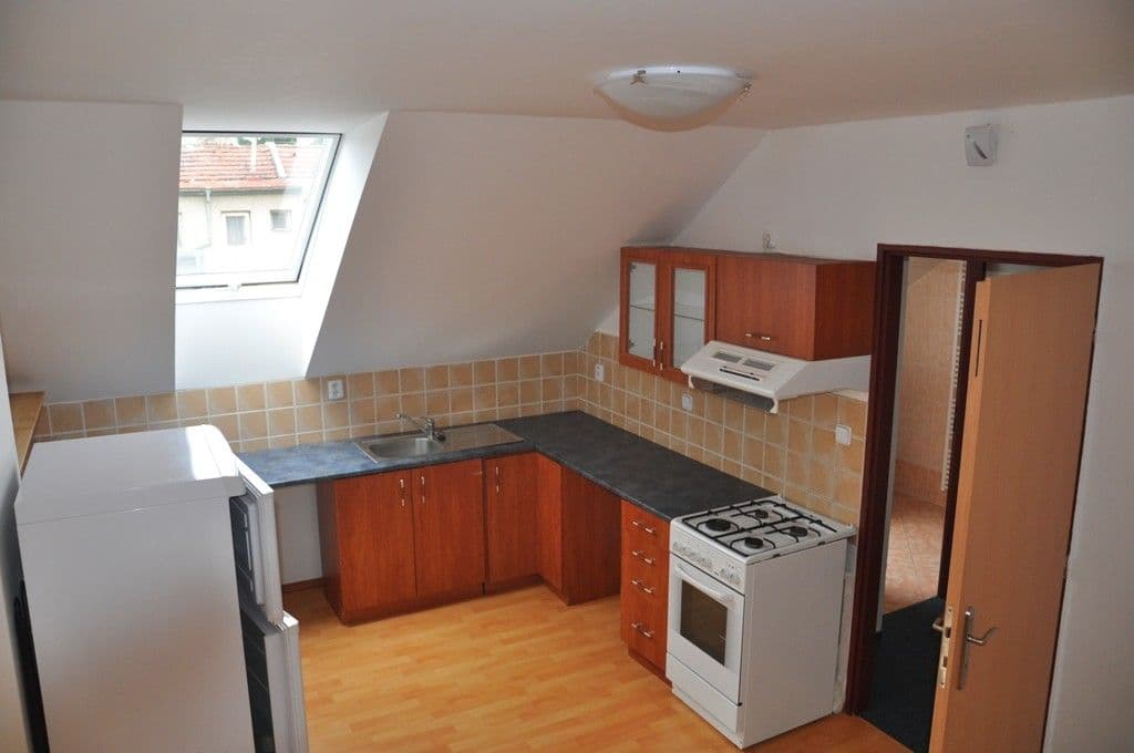 2 bedroom flat to rent, 75 m², Martinovská, Prague, Prague 2 bedroom flat to rent, 75 m², Martinovská, Prague, Prague