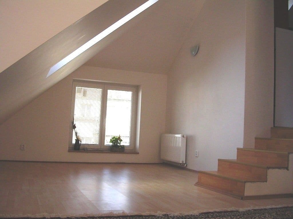 2 bedroom flat to rent, 75 m², Martinovská, Prague, Prague 2 bedroom flat to rent, 75 m², Martinovská, Prague, Prague