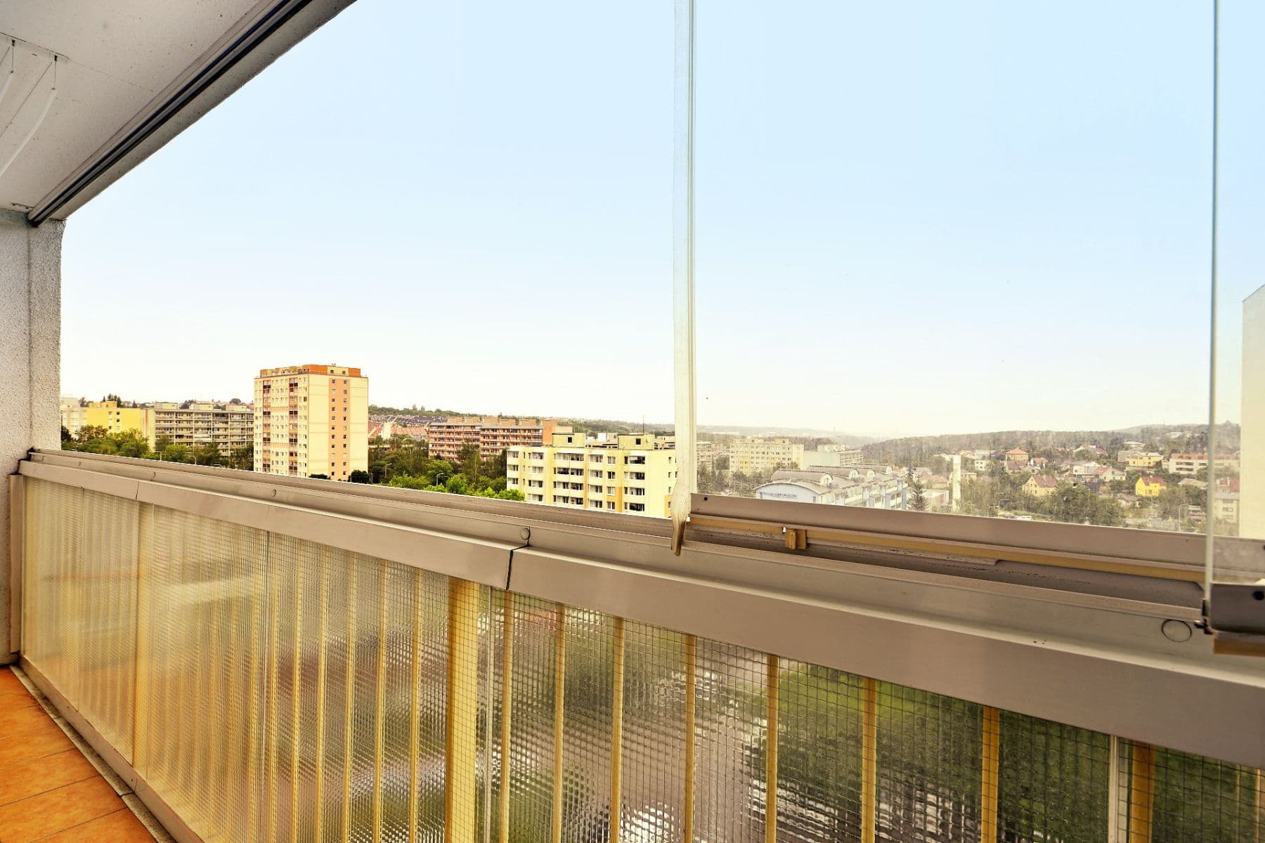 1 bedroom with open-plan kitchen flat to rent, 47 m², Makovského, Prague, Prague 1 bedroom with open-plan kitchen flat to rent, 47 m², Makovského, Prague, Prague