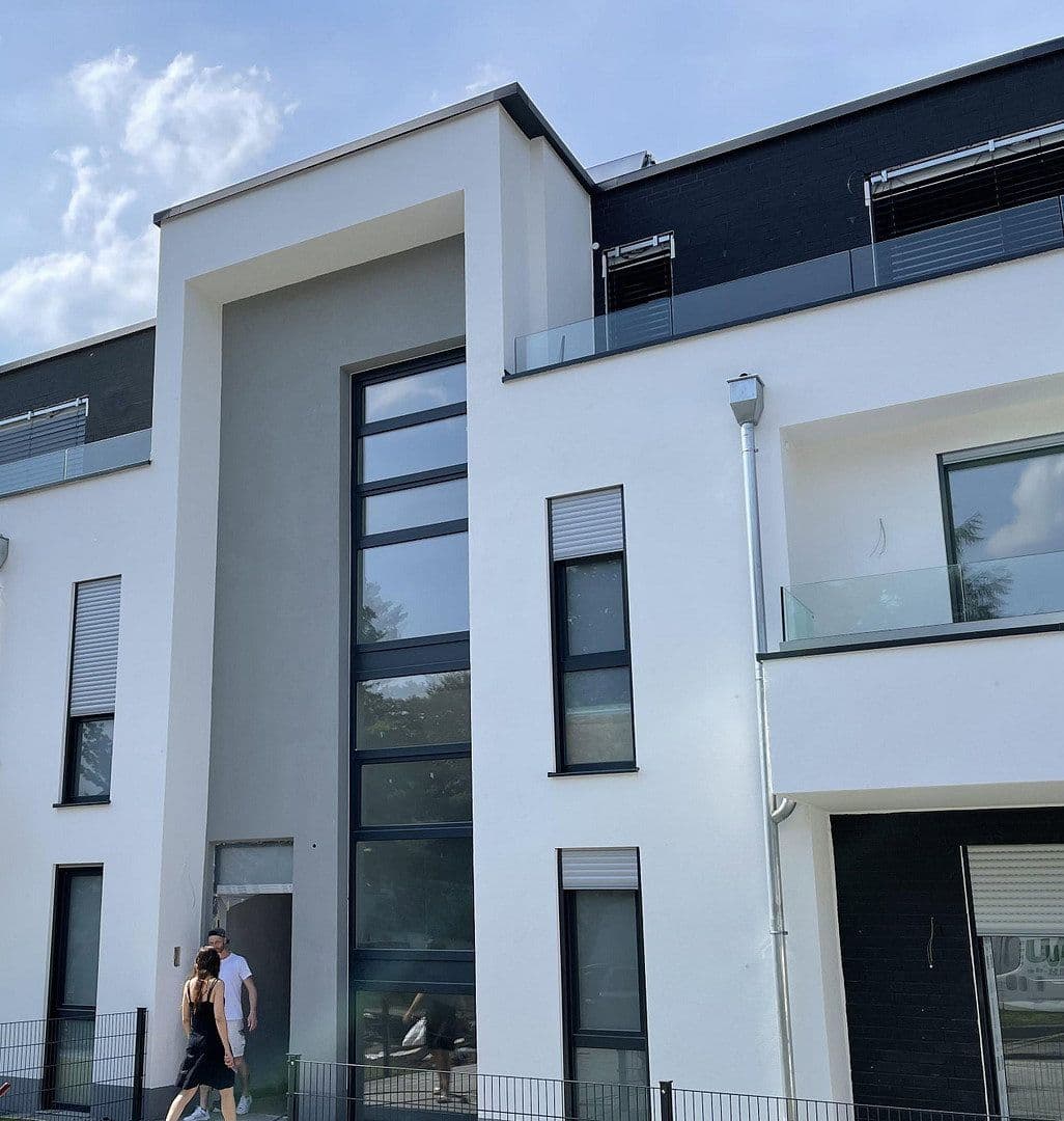 3 bedroom flat to rent, 96 m², Sankt Augustin, North Rhine-Westphalia 3 bedroom flat to rent, 96 m², Sankt Augustin, North Rhine-Westphalia