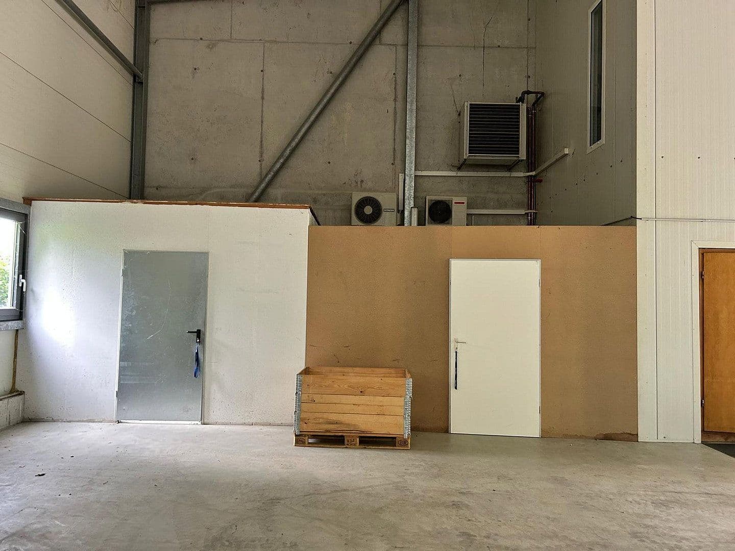 office to rent, 571 m², Jesenwanger Strasse 50, Grafrath, Bavaria office to rent, 571 m², Jesenwanger Strasse 50, Grafrath, Bavaria
