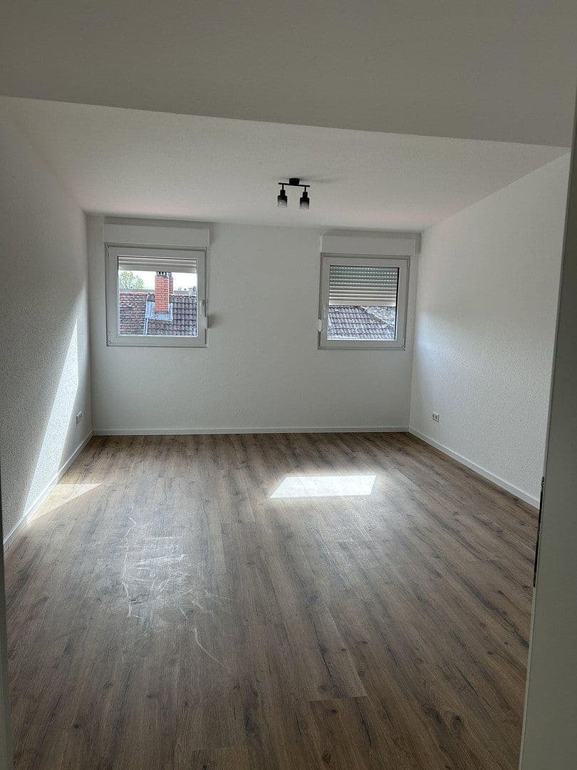 4 bedroom flat to rent, 102 m², Karlsruhe, Baden-Württemberg 4 bedroom flat to rent, 102 m², Karlsruhe, Baden-Württemberg
