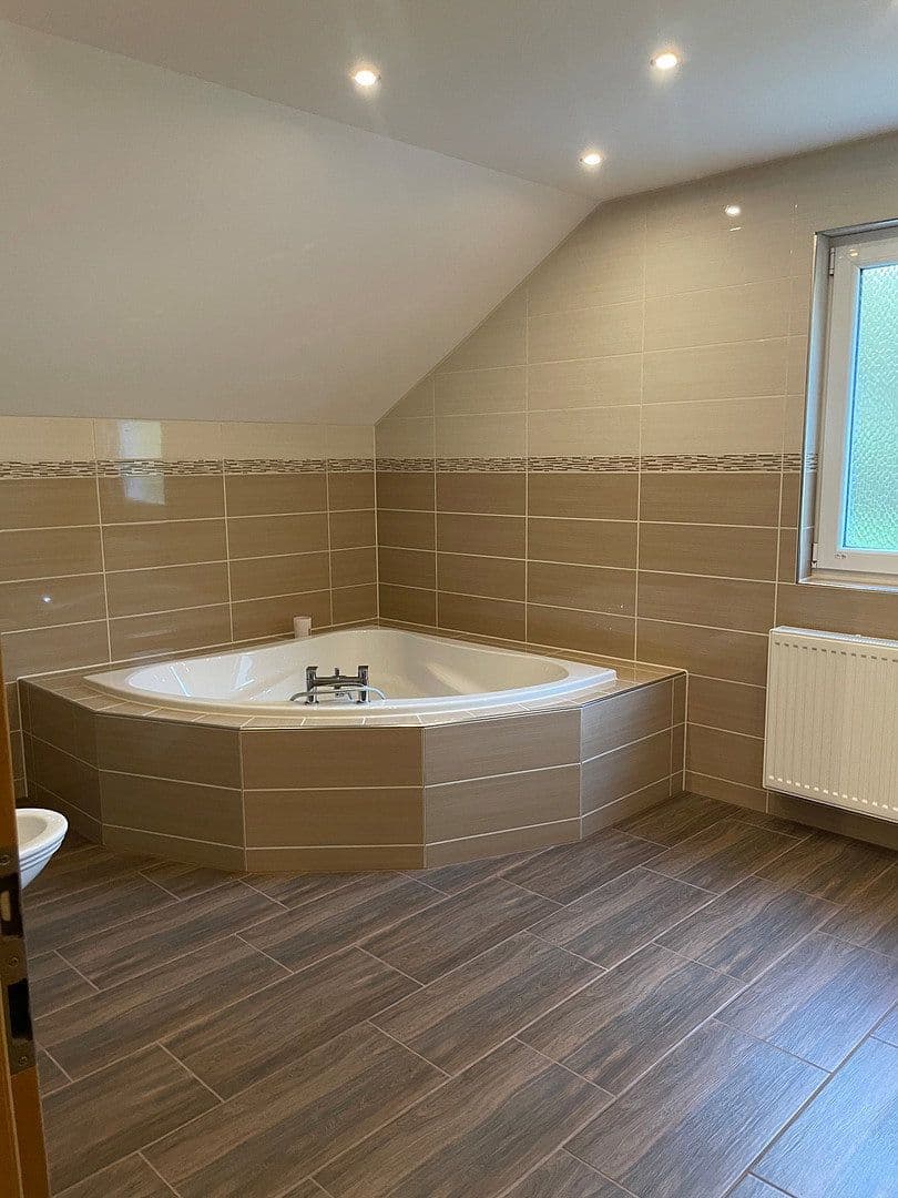 house to rent, 191 m², Engelskirchen, North Rhine-Westphalia house to rent, 191 m², Engelskirchen, North Rhine-Westphalia