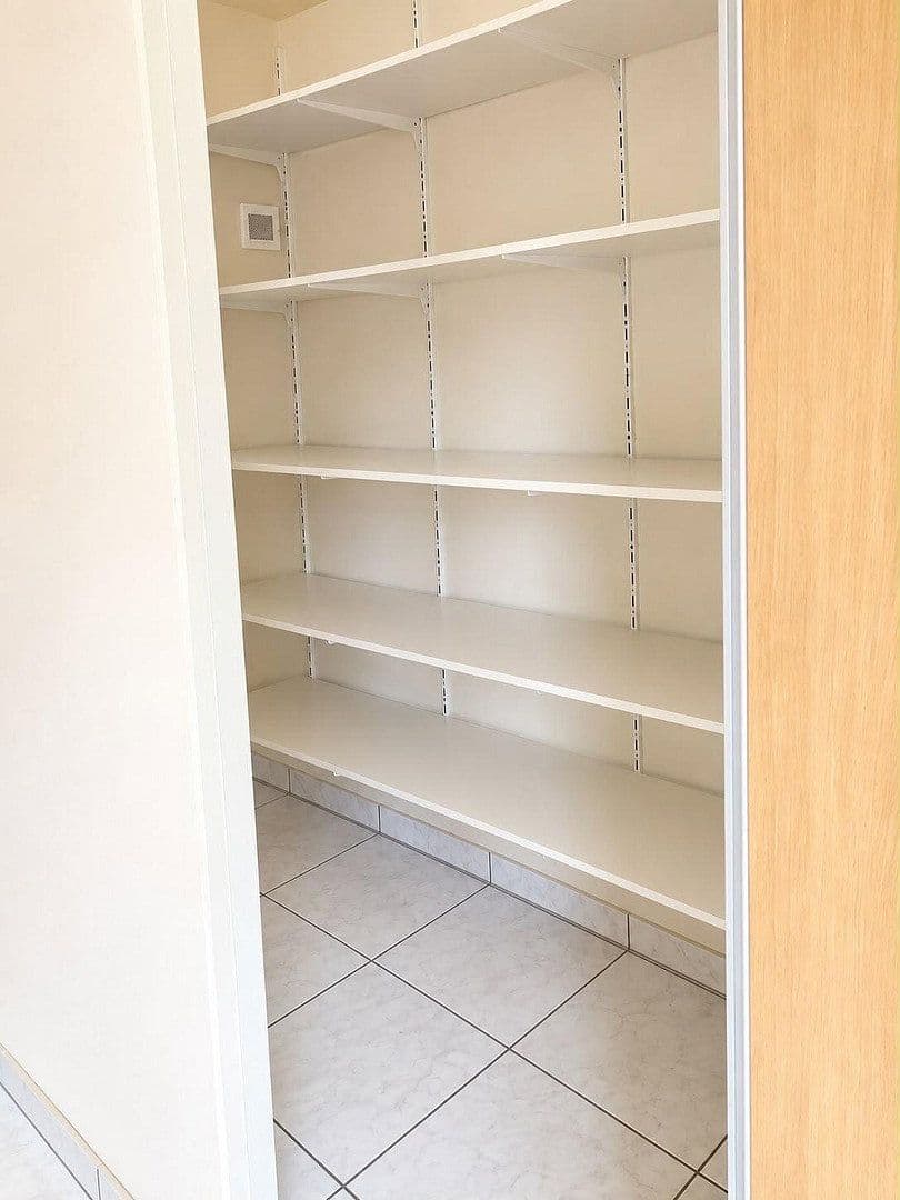 3 bedroom flat to rent, 115 m², Bad Breisig, Rhineland-Palatinate 3 bedroom flat to rent, 115 m², Bad Breisig, Rhineland-Palatinate