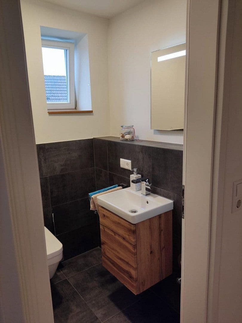 2 bedroom with open-plan kitchen flat to rent, 127 m², Amtsgasse 6, Östringen, Baden-Württemberg 2 bedroom with open-plan kitchen flat to rent, 127 m², Amtsgasse 6, Östringen, Baden-Württemberg