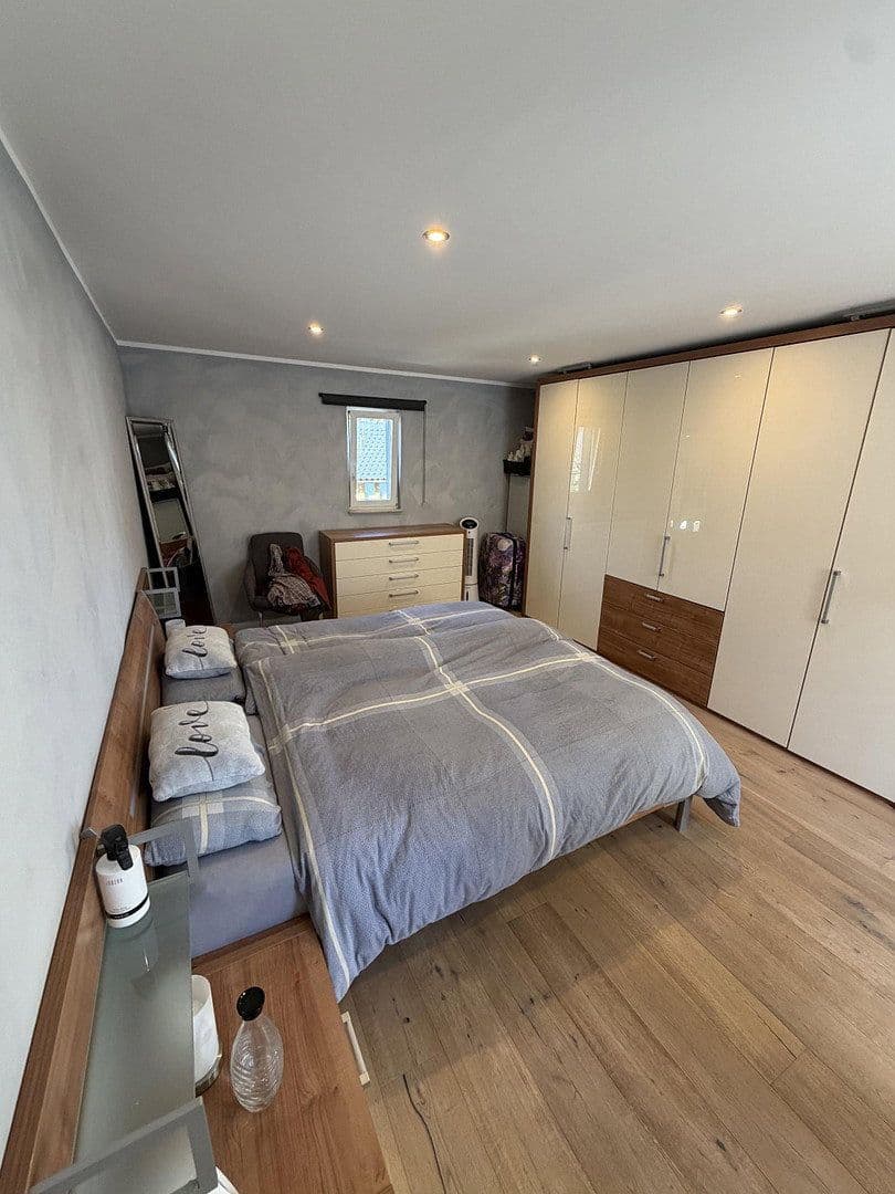house for sale, 158 m², Homburger Landstrasse 186, Frankfurt, Hesse house for sale, 158 m², Homburger Landstrasse 186, Frankfurt, Hesse