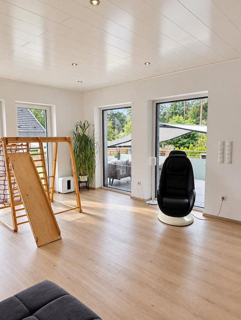 4 bedroom flat to rent, 130 m², Erlangen, Bavaria 4 bedroom flat to rent, 130 m², Erlangen, Bavaria