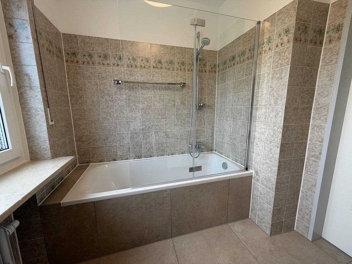 3 bedroom flat to rent, 90 m², Schwarzenbergstrasse 13, Rosenheim/ Pang, Bavaria 3 bedroom flat to rent, 90 m², Schwarzenbergstrasse 13, Rosenheim/ Pang, Bavaria