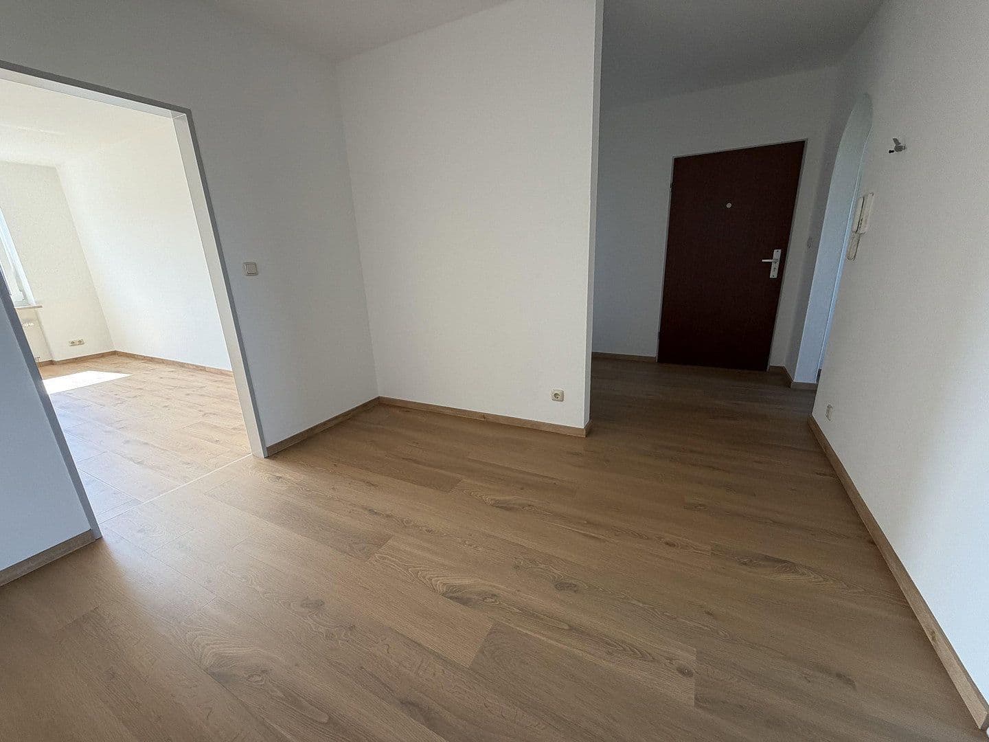 3 bedroom flat to rent, 90 m², Schwarzenbergstrasse 13, Rosenheim/ Pang, Bavaria 3 bedroom flat to rent, 90 m², Schwarzenbergstrasse 13, Rosenheim/ Pang, Bavaria