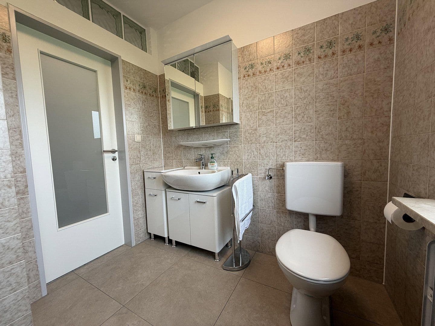 3 bedroom flat to rent, 90 m², Schwarzenbergstrasse 13, Rosenheim/ Pang, Bavaria 3 bedroom flat to rent, 90 m², Schwarzenbergstrasse 13, Rosenheim/ Pang, Bavaria