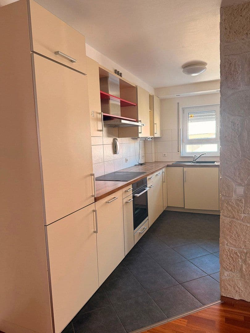 3 bedroom with open-plan kitchen flat for sale, 99 m², Freiberg am Neckar, Baden-Württemberg 3 bedroom with open-plan kitchen flat for sale, 99 m², Freiberg am Neckar, Baden-Württemberg