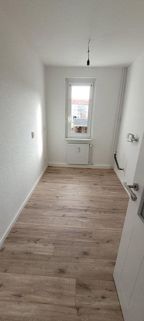 3 bedroom flat to rent, 62 m², Fritz-Büchner-Straße 12c, Erfurt, Thuringia 3 bedroom flat to rent, 62 m², Fritz-Büchner-Straße 12c, Erfurt, Thuringia