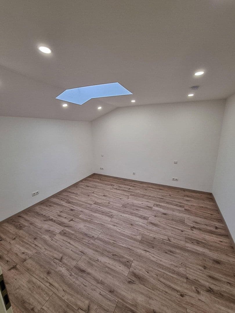 4 bedroom flat to rent, 98 m², Neuwied, Rhineland-Palatinate 4 bedroom flat to rent, 98 m², Neuwied, Rhineland-Palatinate