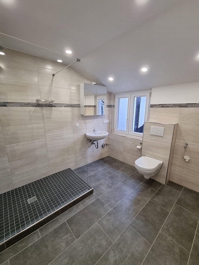 4 bedroom flat to rent, 98 m², Neuwied, Rhineland-Palatinate 4 bedroom flat to rent, 98 m², Neuwied, Rhineland-Palatinate