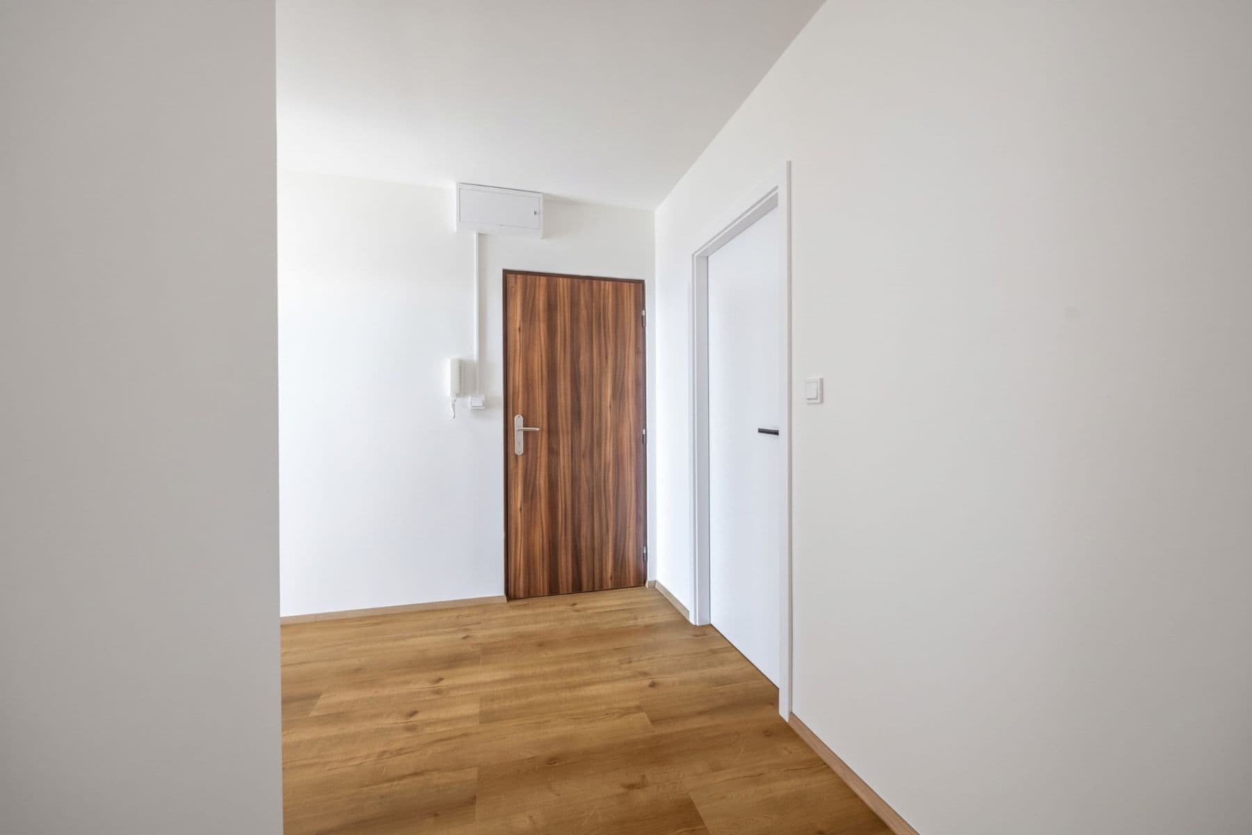2 bedroom with open-plan kitchen flat for sale, 74 m², Litvínovská, Prague, Prague 2 bedroom with open-plan kitchen flat for sale, 74 m², Litvínovská, Prague, Prague